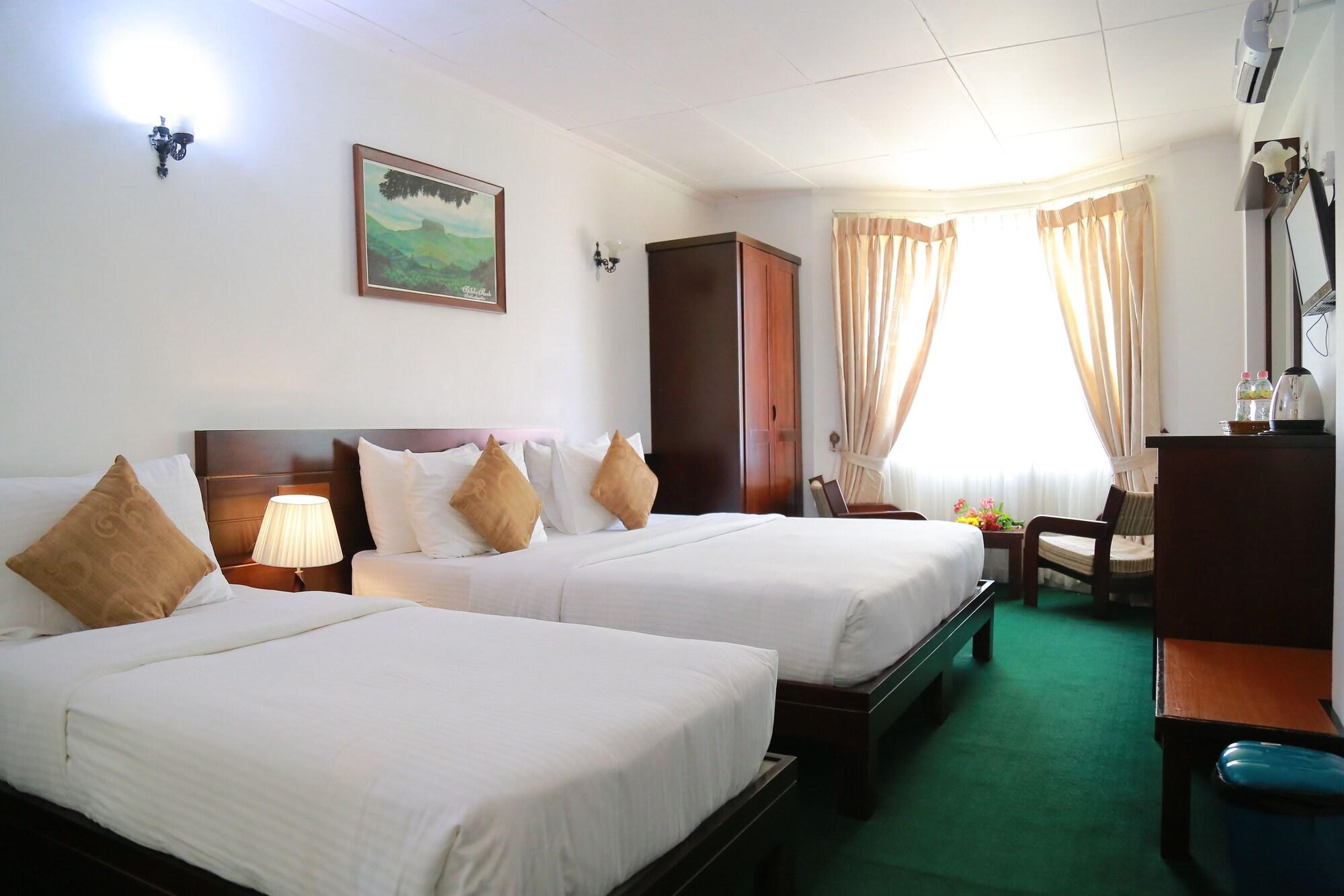 The Rock Hotel Νουβάρα Ελίγια Εξωτερικό φωτογραφία