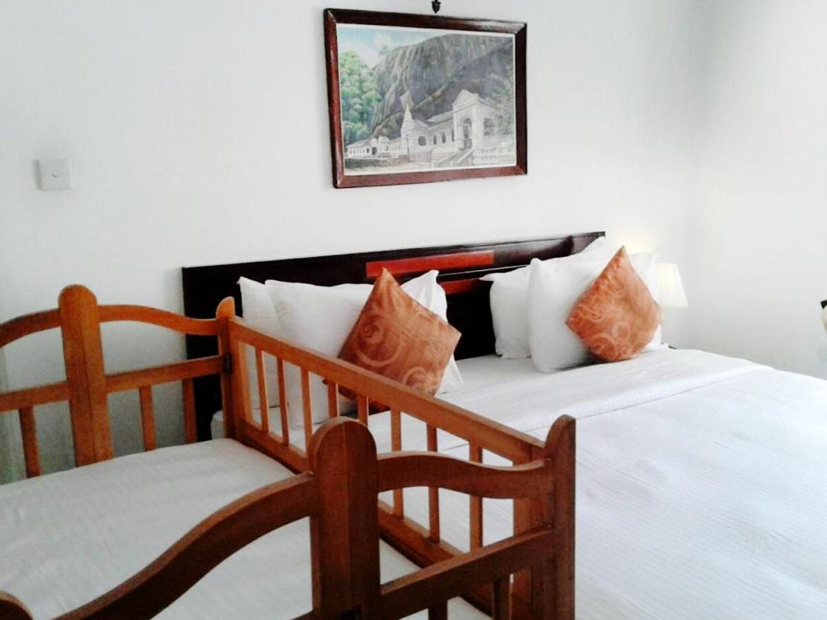The Rock Hotel Νουβάρα Ελίγια Εξωτερικό φωτογραφία
