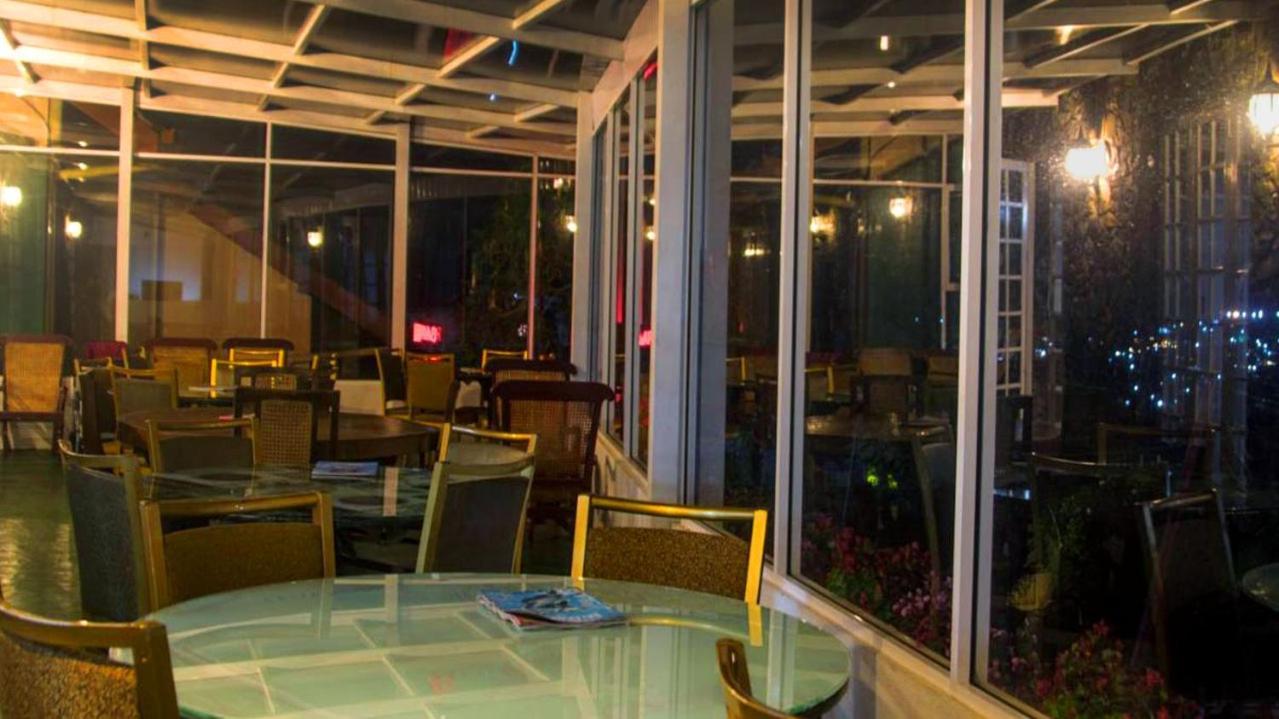 The Rock Hotel Νουβάρα Ελίγια Εξωτερικό φωτογραφία