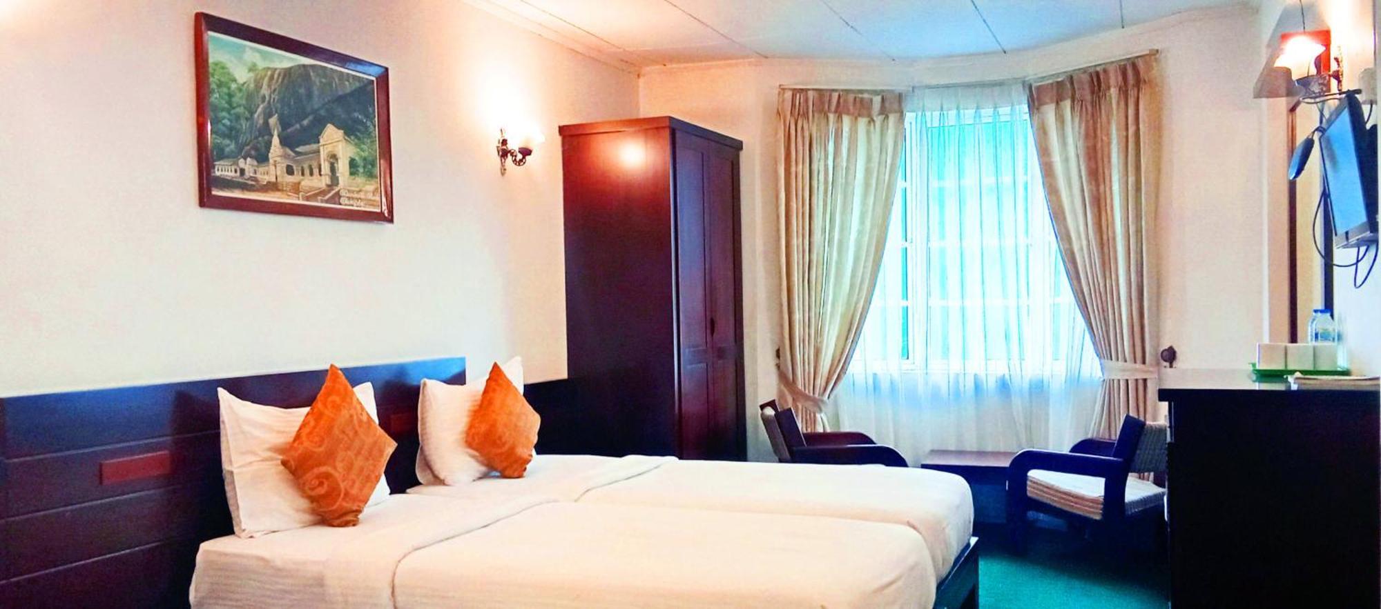 The Rock Hotel Νουβάρα Ελίγια Εξωτερικό φωτογραφία