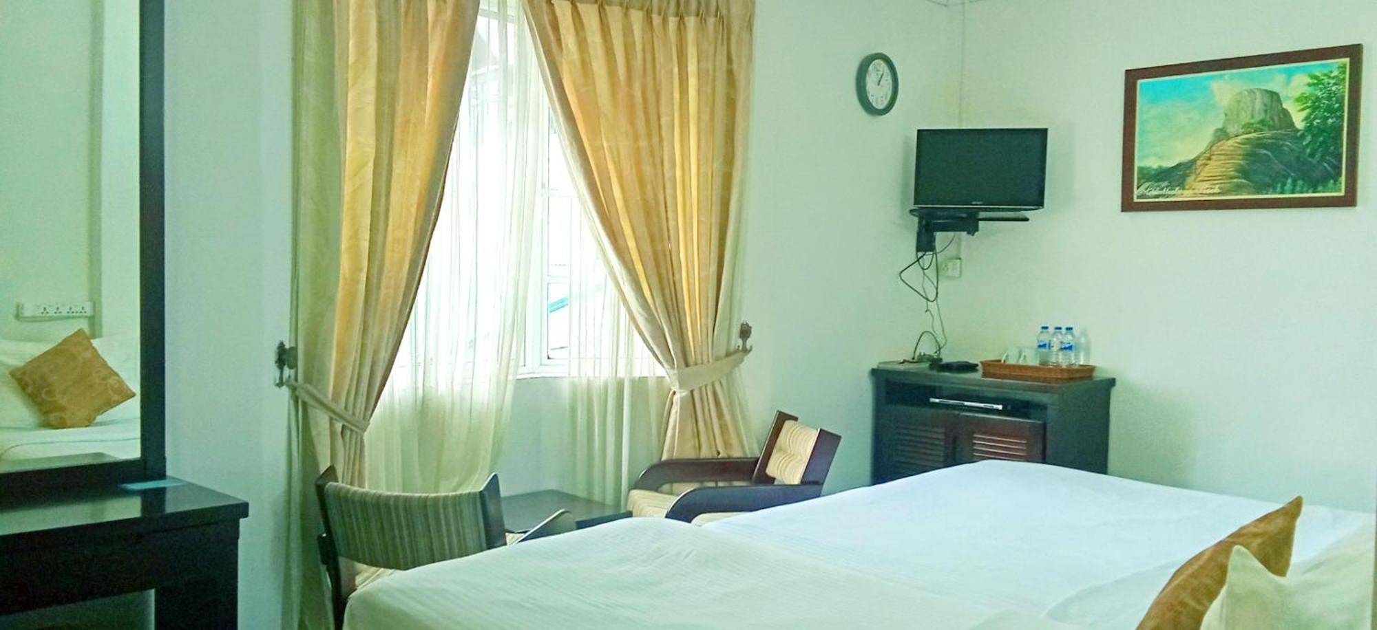 The Rock Hotel Νουβάρα Ελίγια Εξωτερικό φωτογραφία