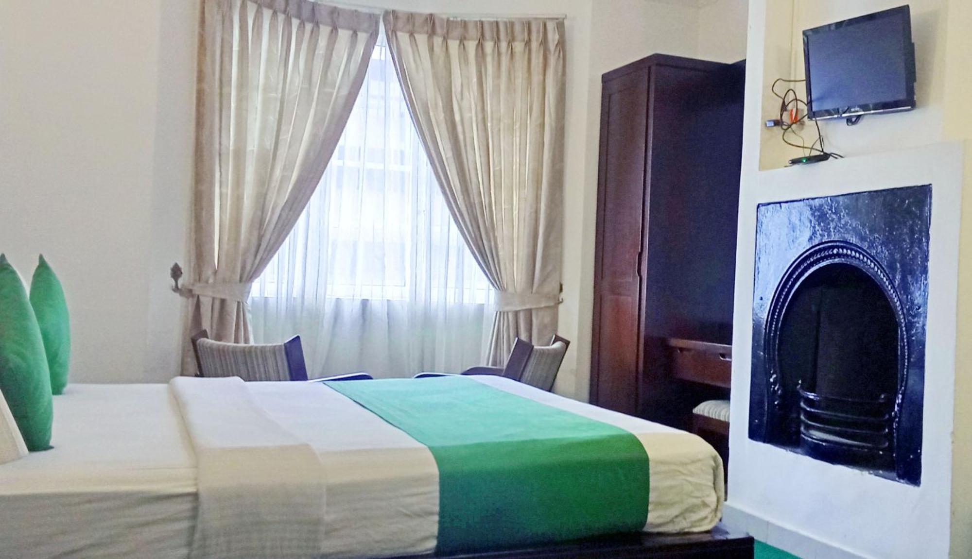 The Rock Hotel Νουβάρα Ελίγια Εξωτερικό φωτογραφία