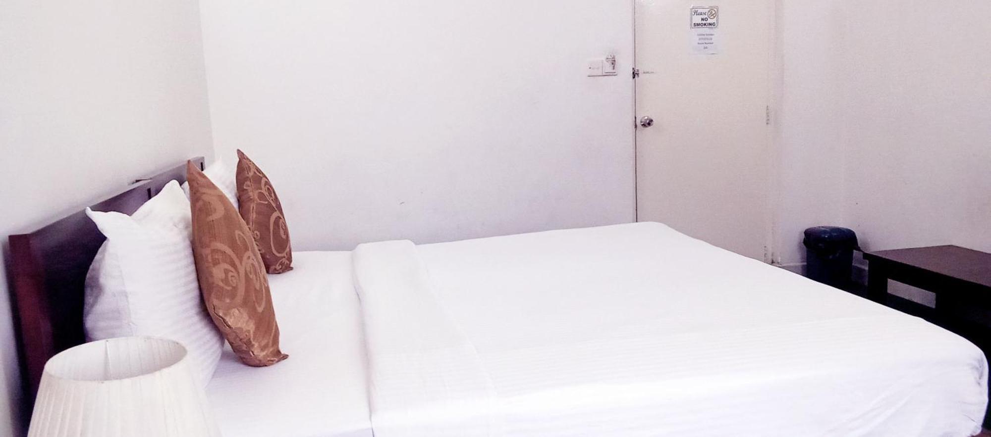 The Rock Hotel Νουβάρα Ελίγια Εξωτερικό φωτογραφία