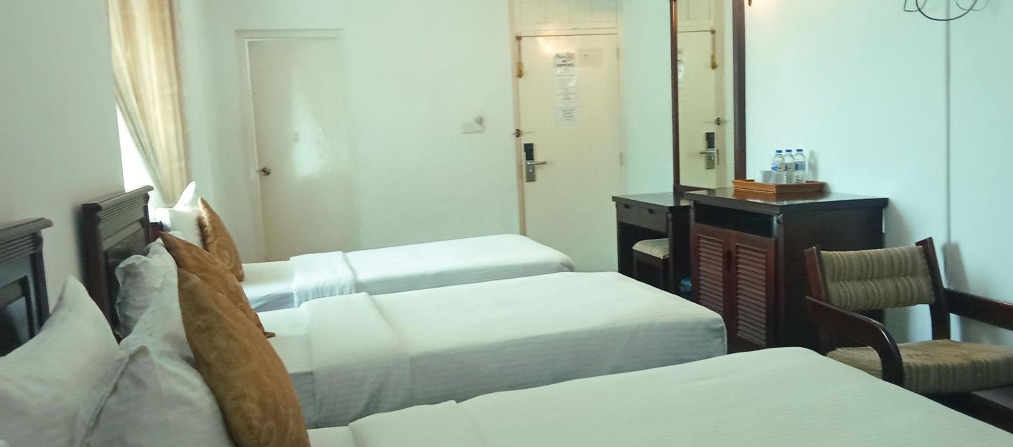 The Rock Hotel Νουβάρα Ελίγια Εξωτερικό φωτογραφία