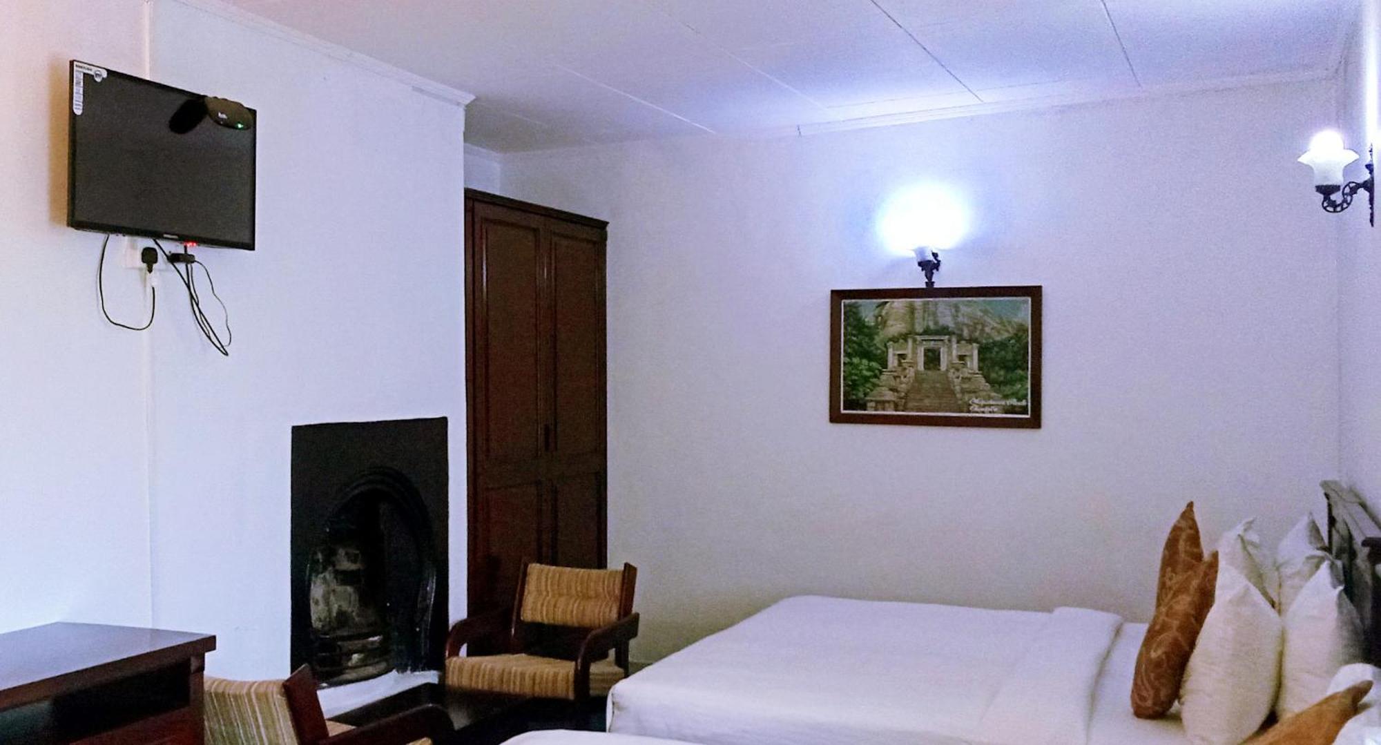 The Rock Hotel Νουβάρα Ελίγια Εξωτερικό φωτογραφία